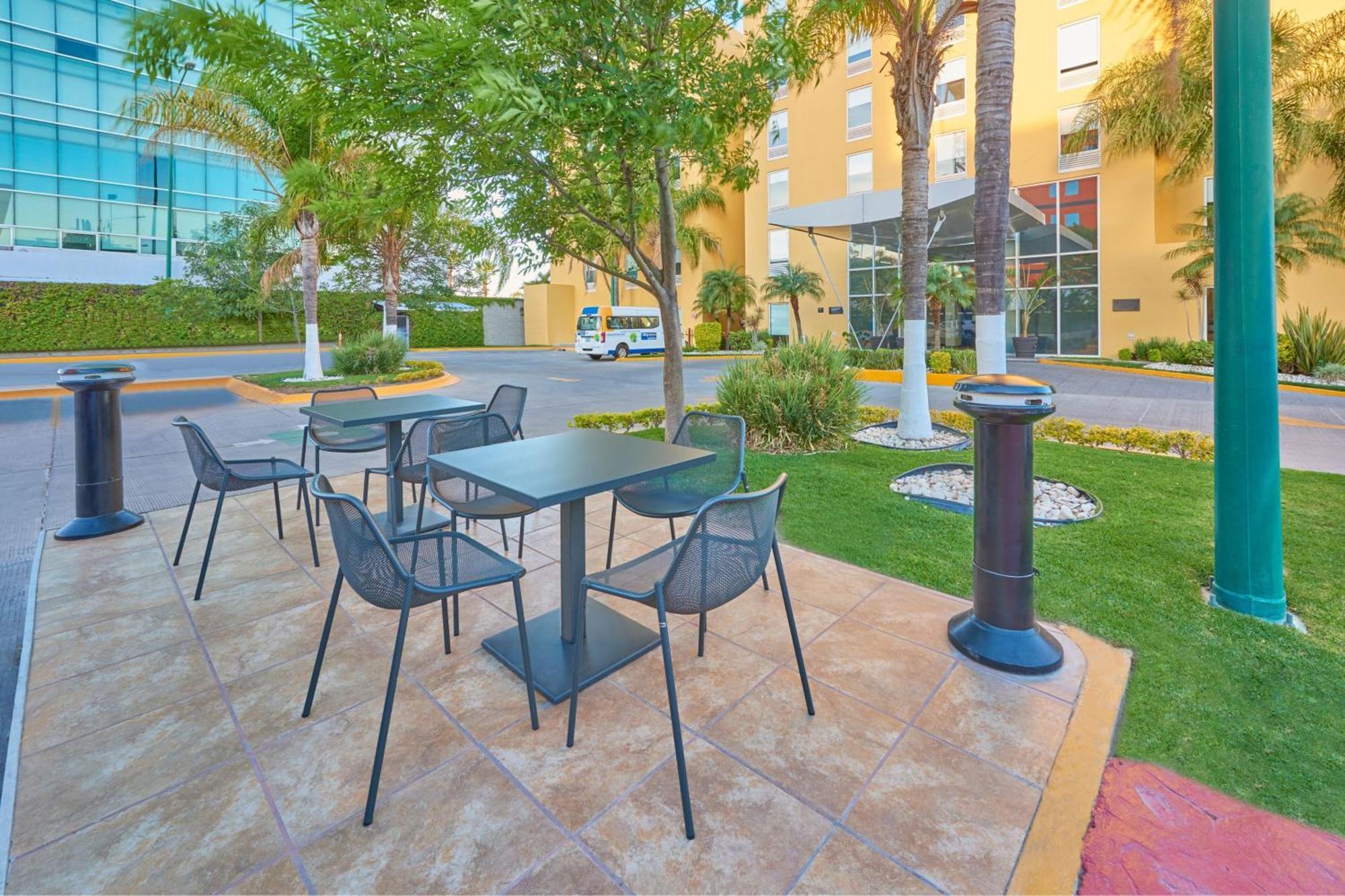 City Express By Marriott Irapuato Extérieur photo