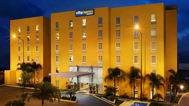 City Express By Marriott Irapuato Extérieur photo